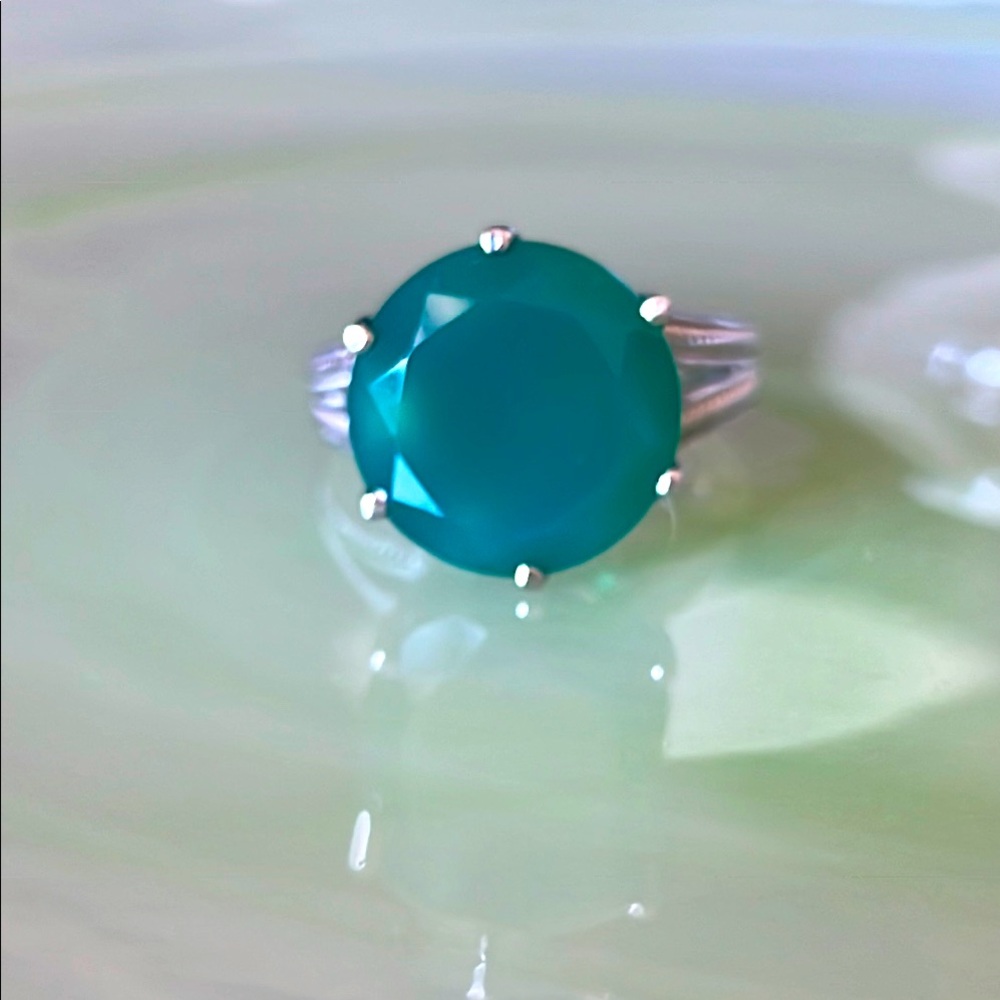 Green Onyx Gemstone Ring